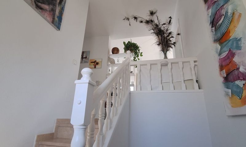 3-Bedroom Villa in San Miguel de Salinas - Image 36