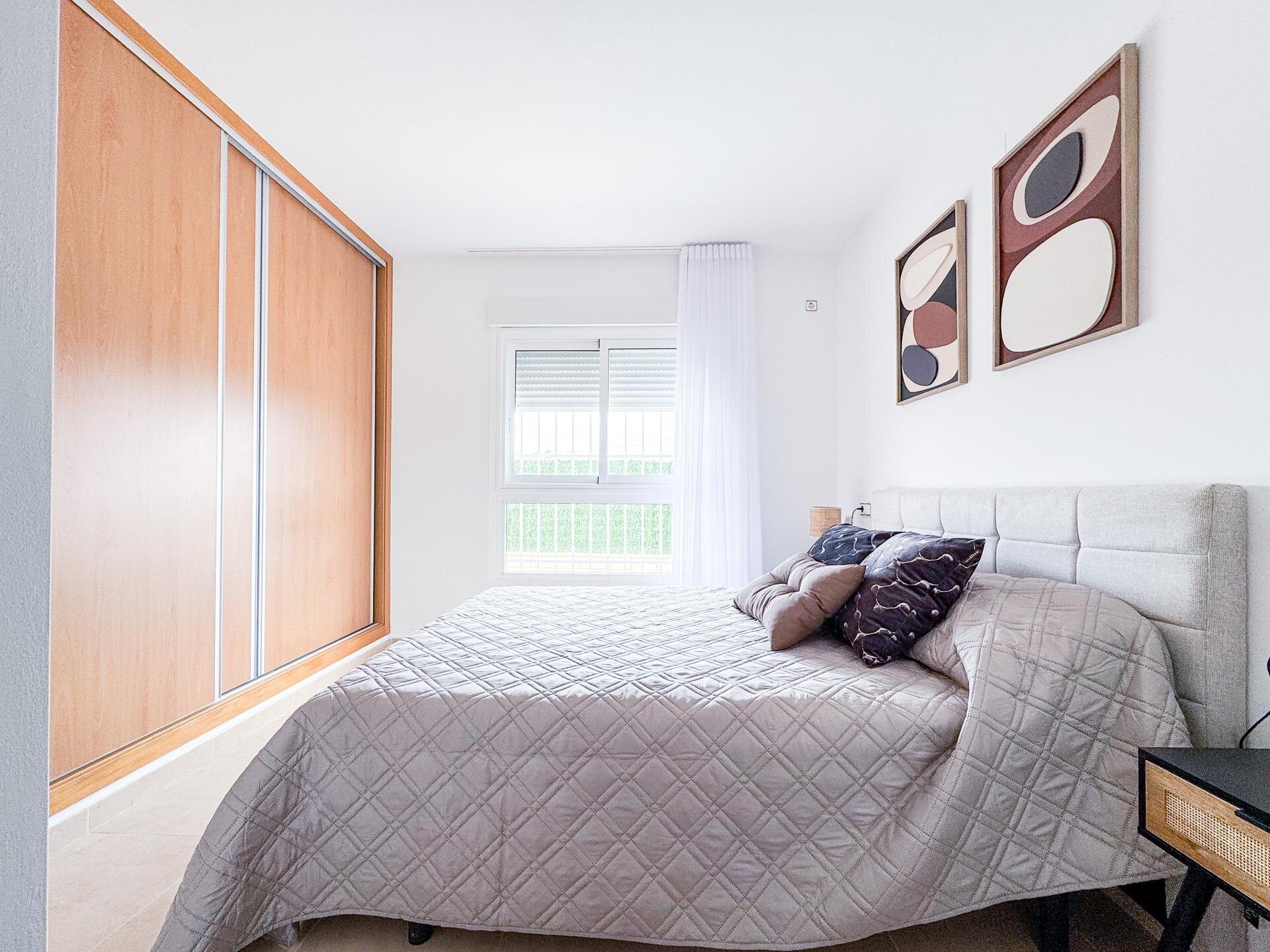 Nuevos Apartamentos en Primera Planta en Lomas de Cabo Roig - Image 9