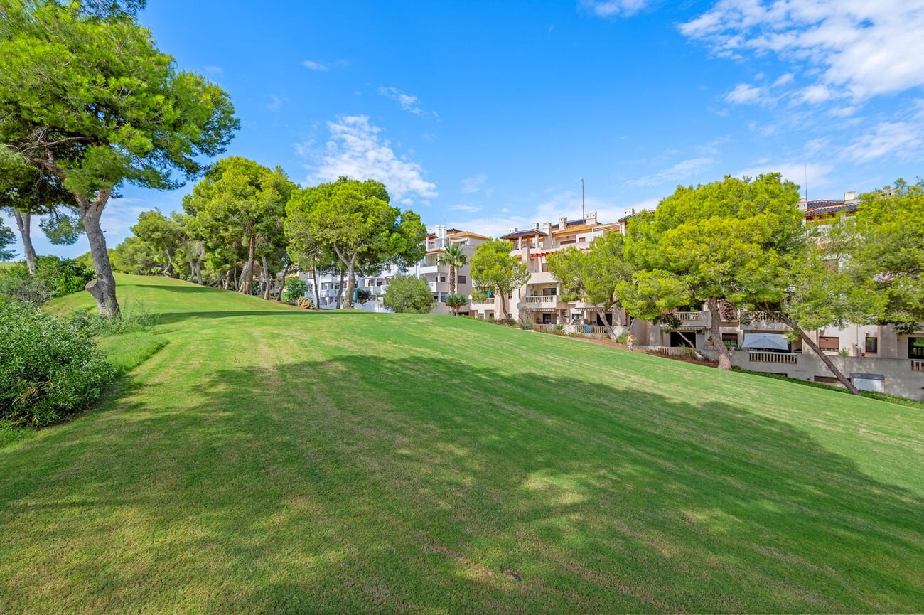 3-Bedroom Penthouse Duplex in Las Ramblas, Orihuela Costa - Image 32