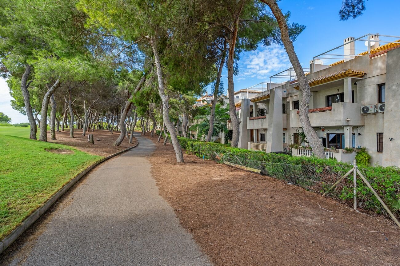 3-Bedroom Penthouse Duplex in Las Ramblas, Orihuela Costa - Image 34