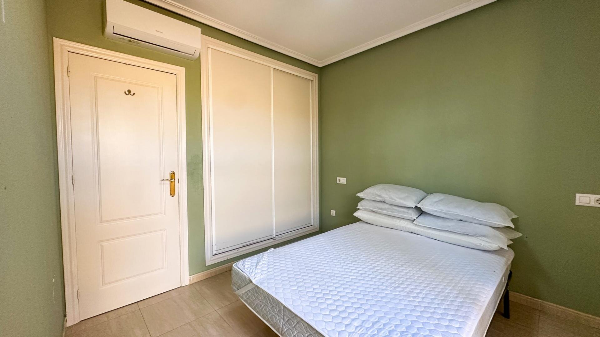 Bungalow de 2 Chambres à Comunidad Valenciana, Daya Nueva - Image 18