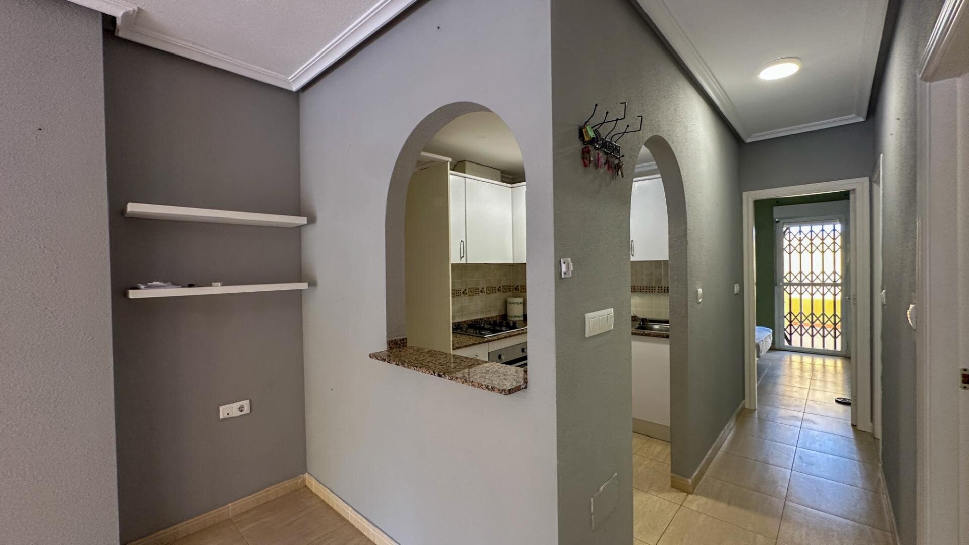 Bungalow de 2 Chambres à Comunidad Valenciana, Daya Nueva - Image 5