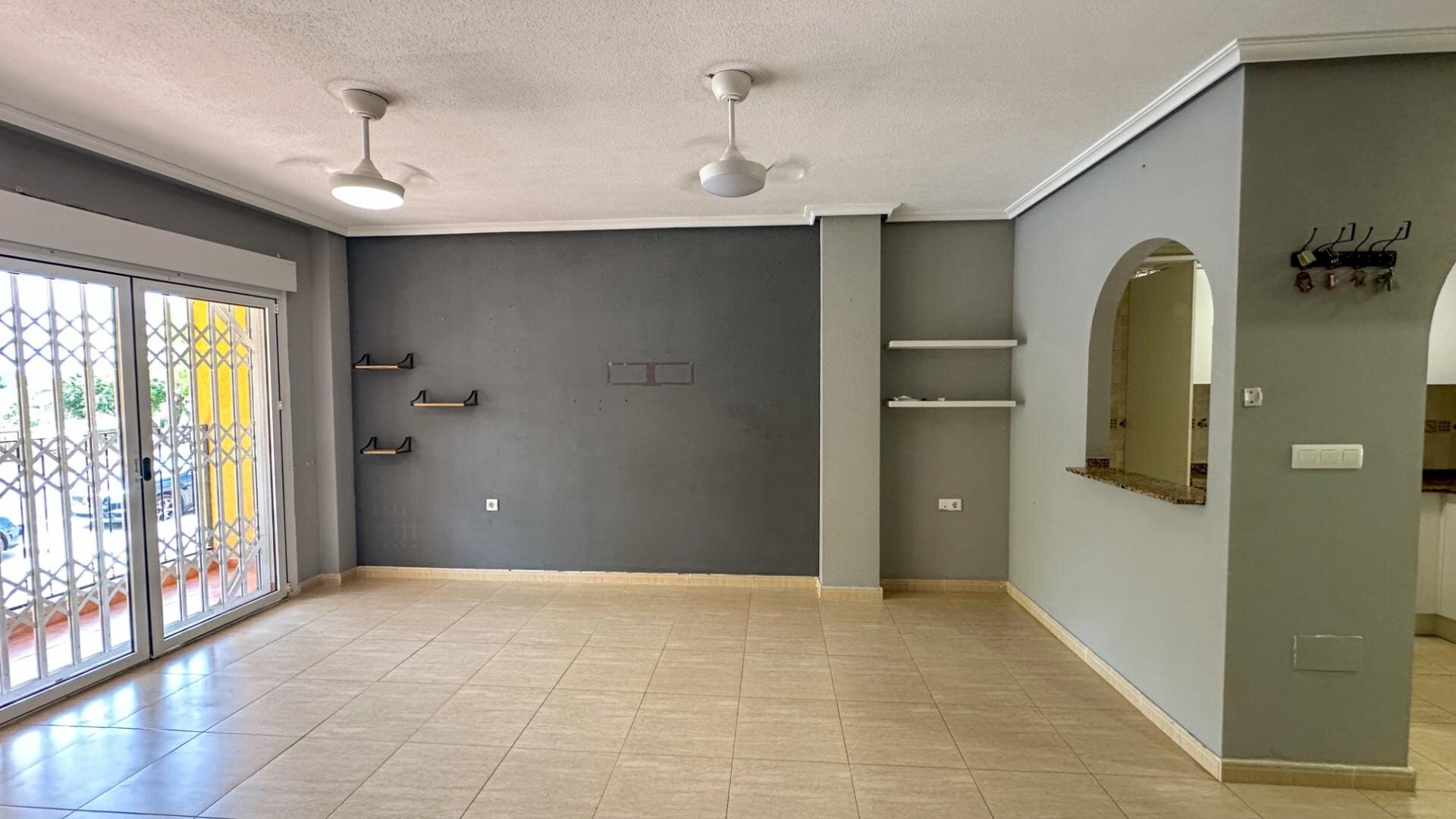 Bungalow de 2 Chambres à Comunidad Valenciana, Daya Nueva - Image 6