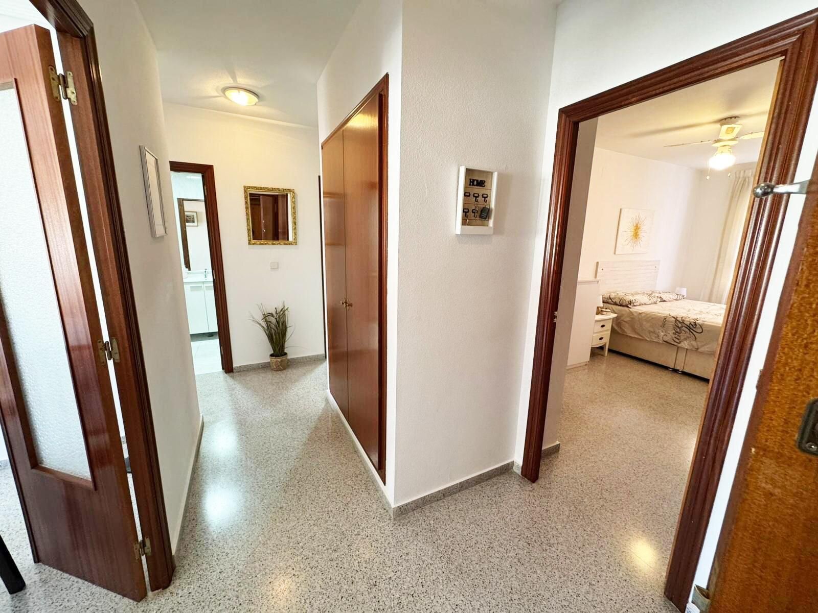 Apartment in San Miguel de Salinas - Image 11