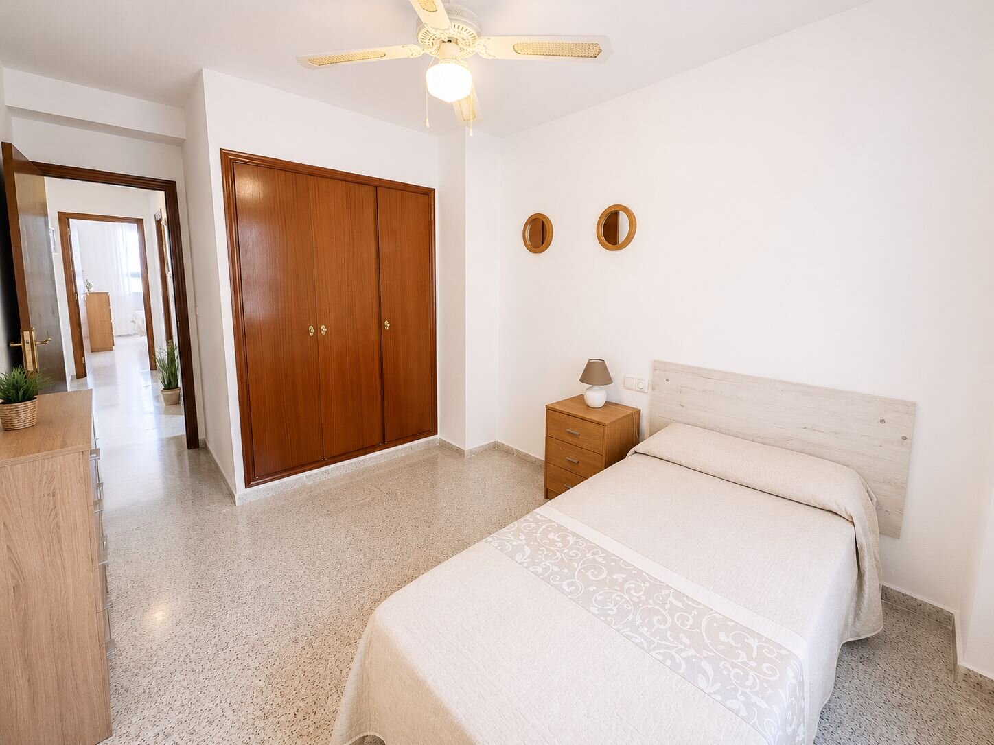 Apartment in San Miguel de Salinas - Image 20