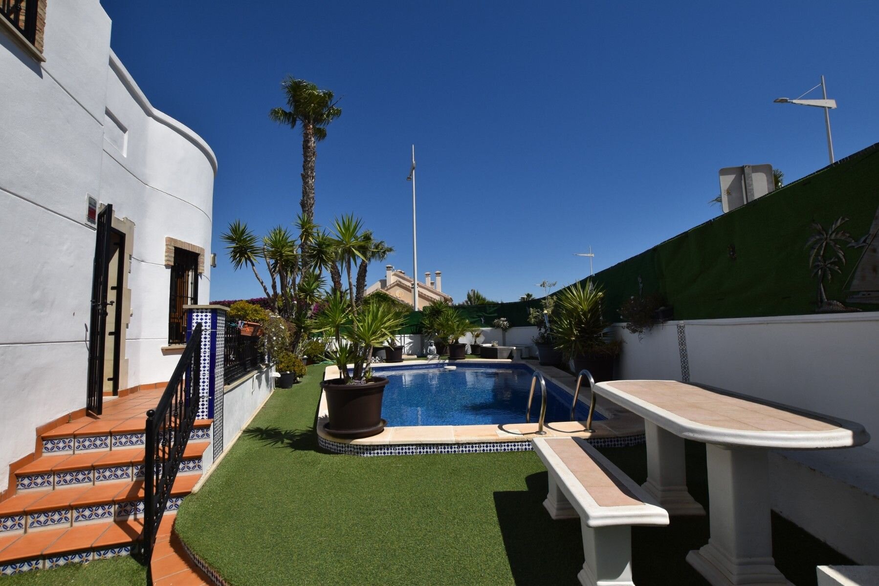 3-Bedroom Villa in Comunidad Valenciana, Algorfa - Image 36