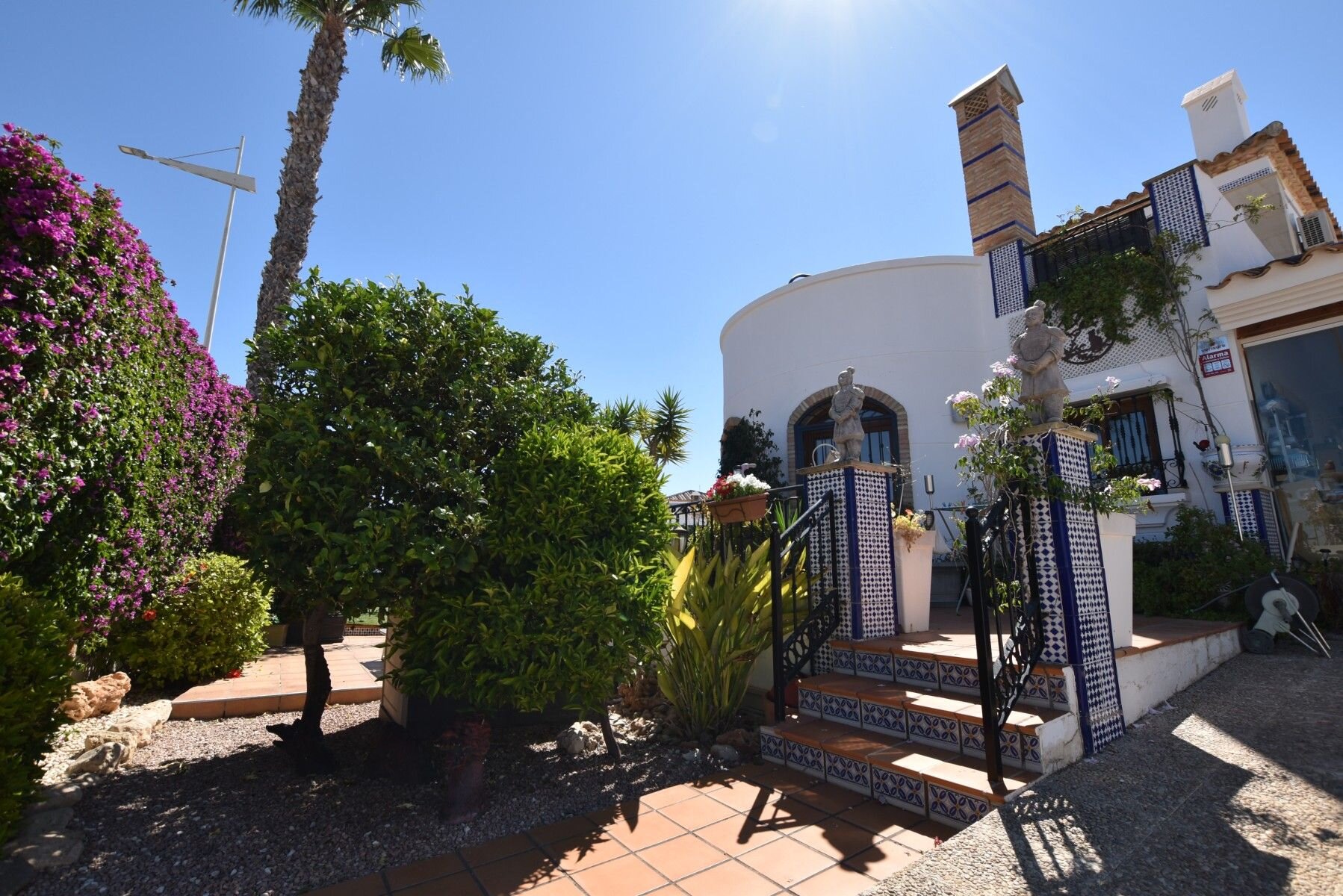 3-Bedroom Villa in Comunidad Valenciana, Algorfa - Image 45