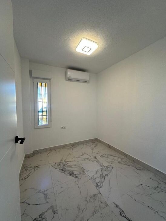 Appartement de 3 Chambres à Centro, Torrevieja - Image 14