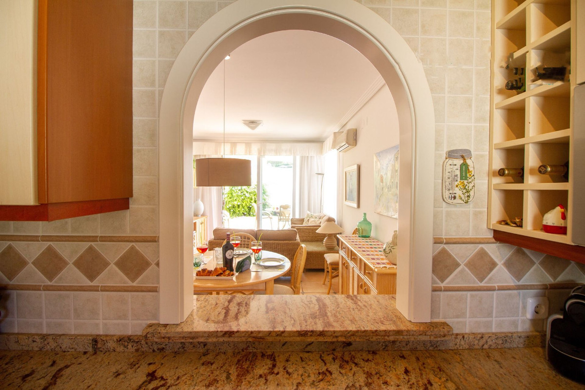 3-Bedroom Detached House in  Calpe | Sunny Casas - Costa ... - Image 12