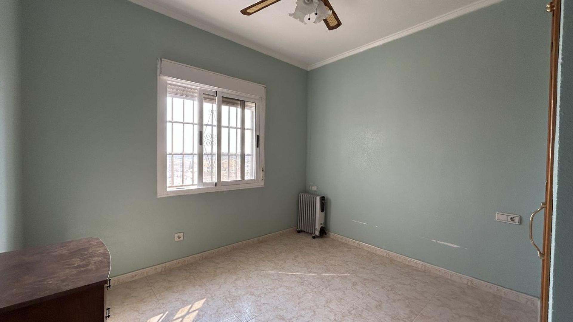 5-Bedroom Villa in Rojales - Image 47