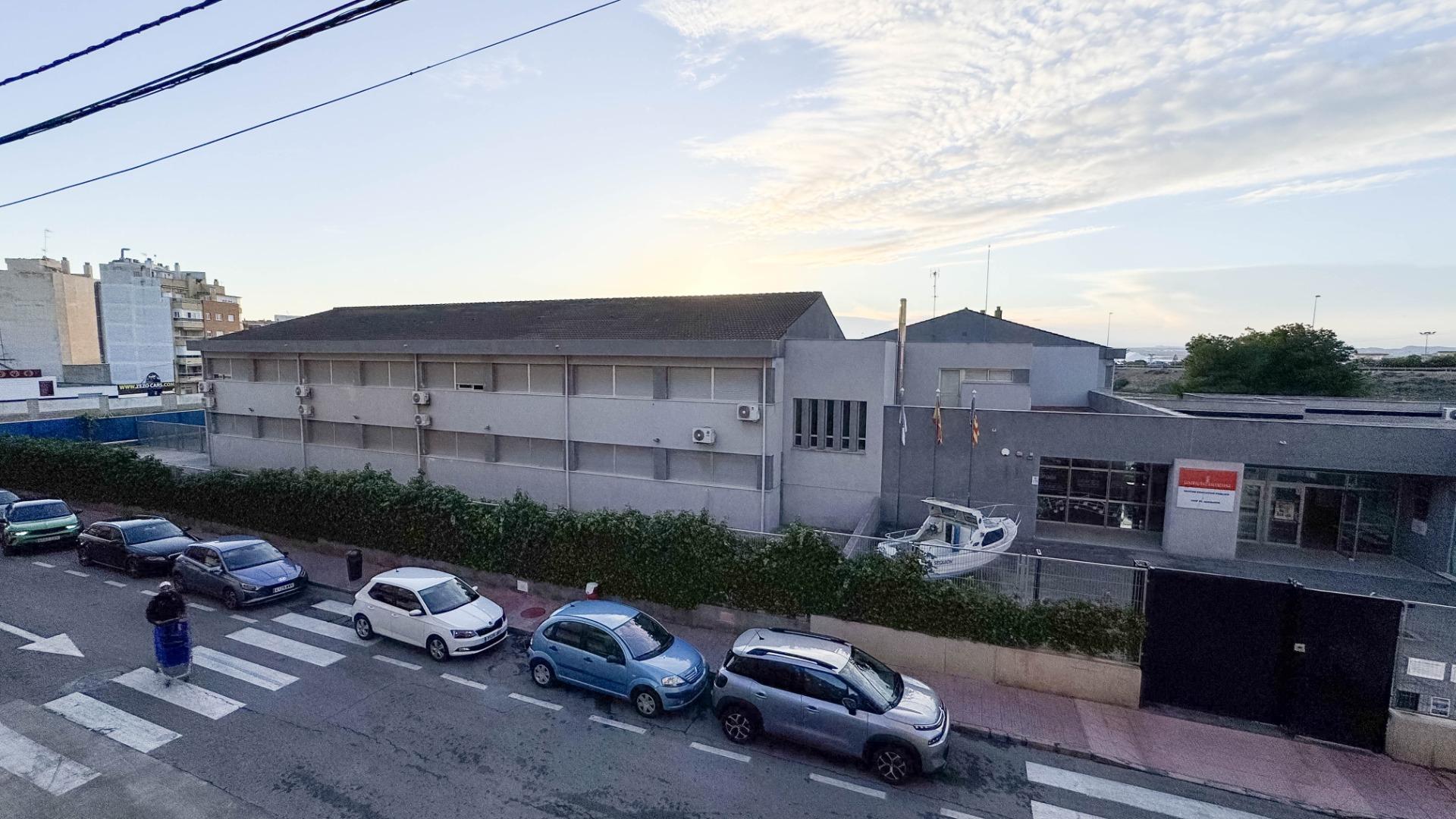 3-Bedroom Apartment in Parque de las Naciones, Torrevieja - Image 27