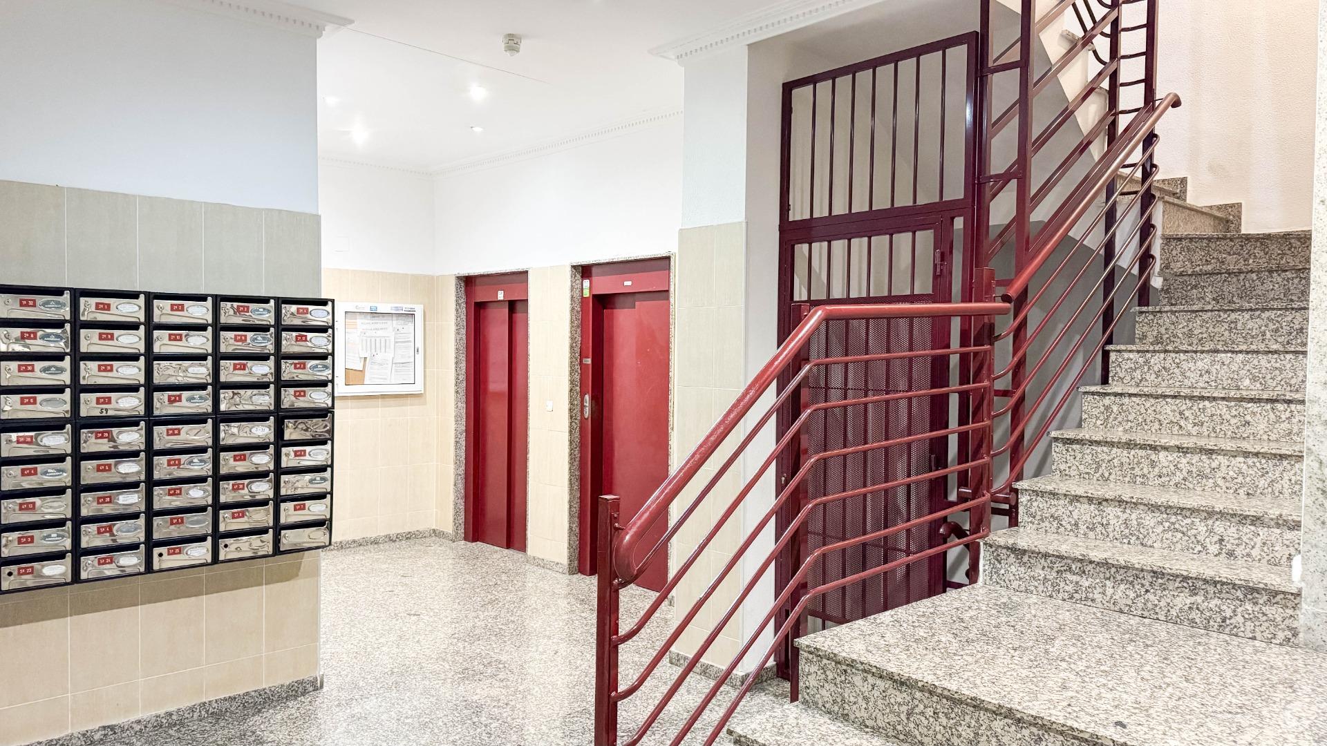 3-Bedroom Apartment in Parque de las Naciones, Torrevieja - Image 28