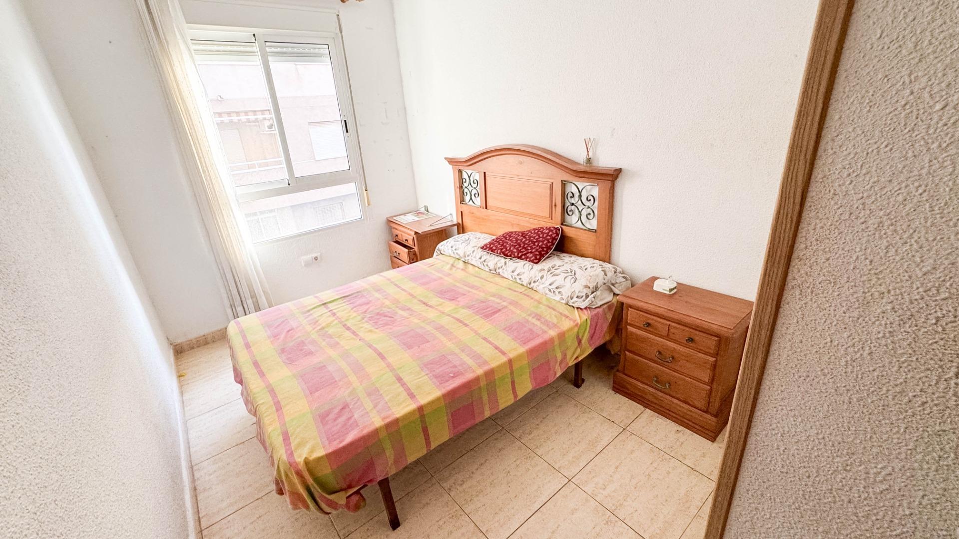 3-Bedroom Apartment in Parque de las Naciones, Torrevieja - Image 5