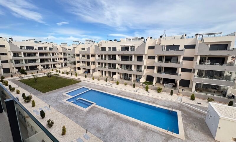 Appartement de 2 Chambres à Los Dolses, Orihuela Costa - Image 2