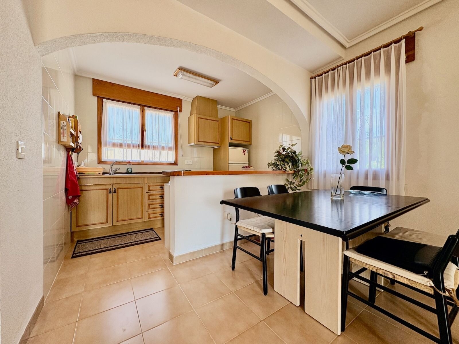 3-Bedroom Villa in Pueblo 5, Formentera del Segura - Image 4