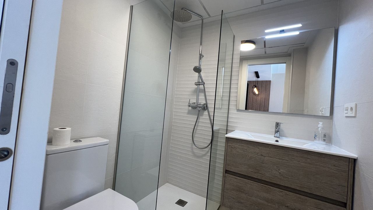 2-Bedroom Apartment in San Pedro del Pinatar - Image 12