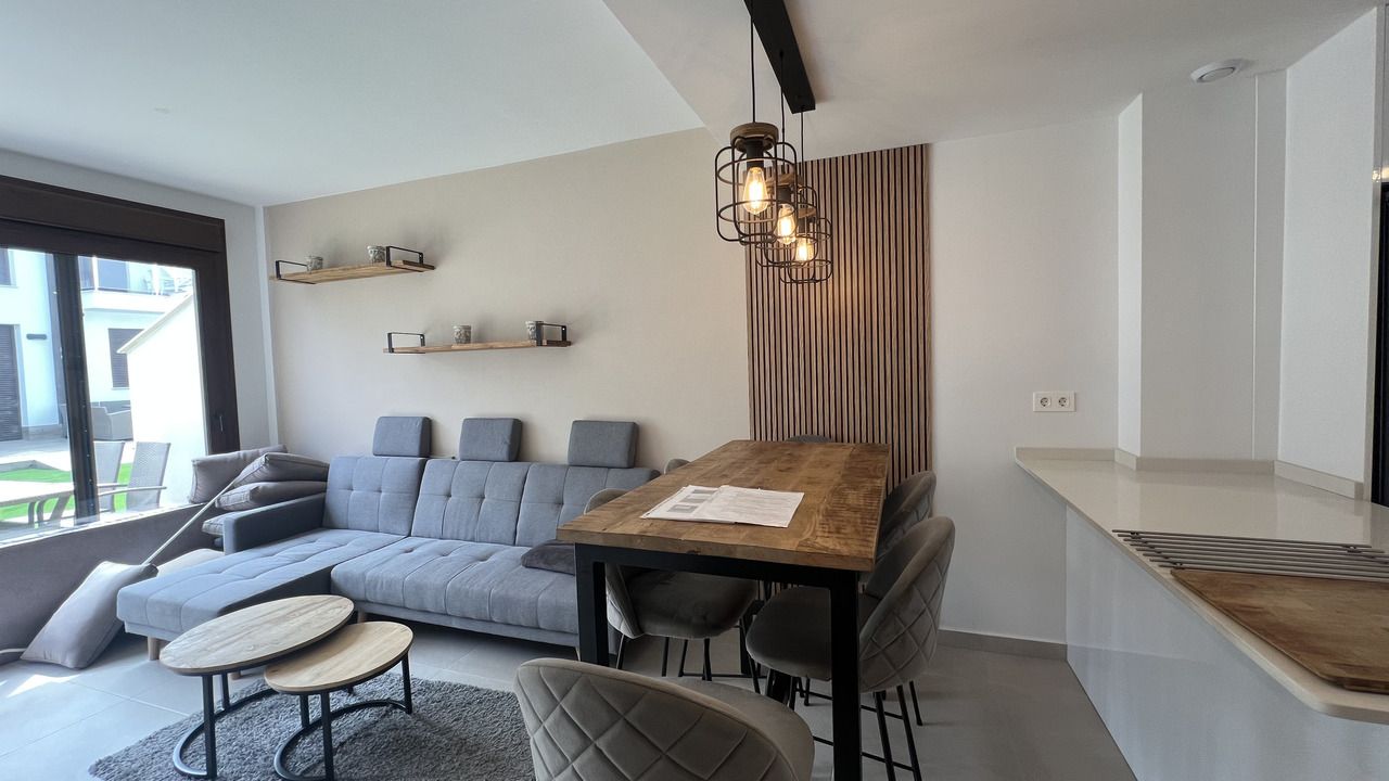 2-Bedroom Apartment in San Pedro del Pinatar - Image 3