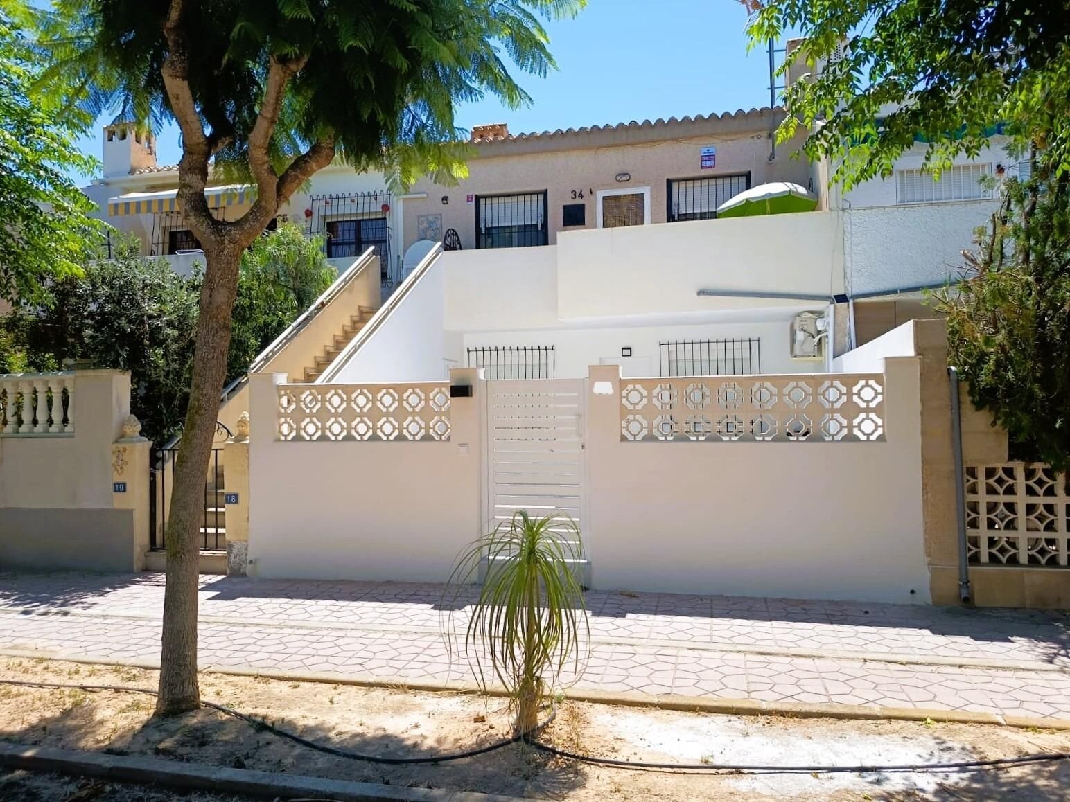Bungalow met 2 Slaapkamers in Campoamor, Orihuela Costa - Image 27