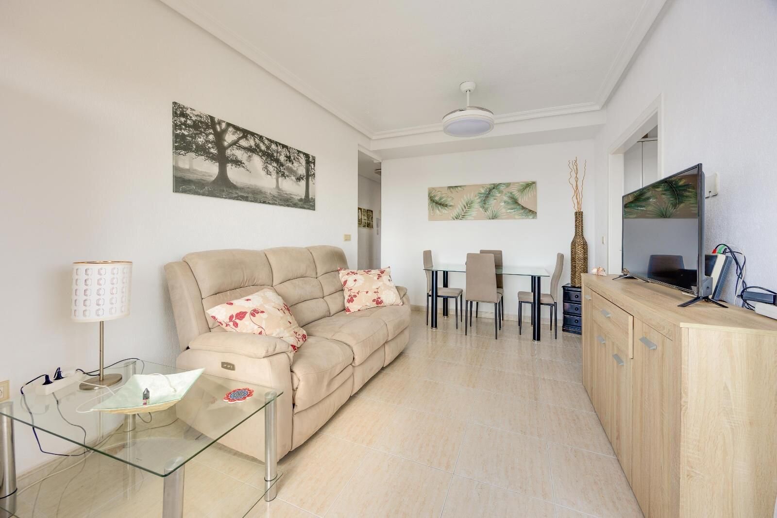 2-Bedroom Apartment in Parque las Naciones, Torrevieja - Image 36