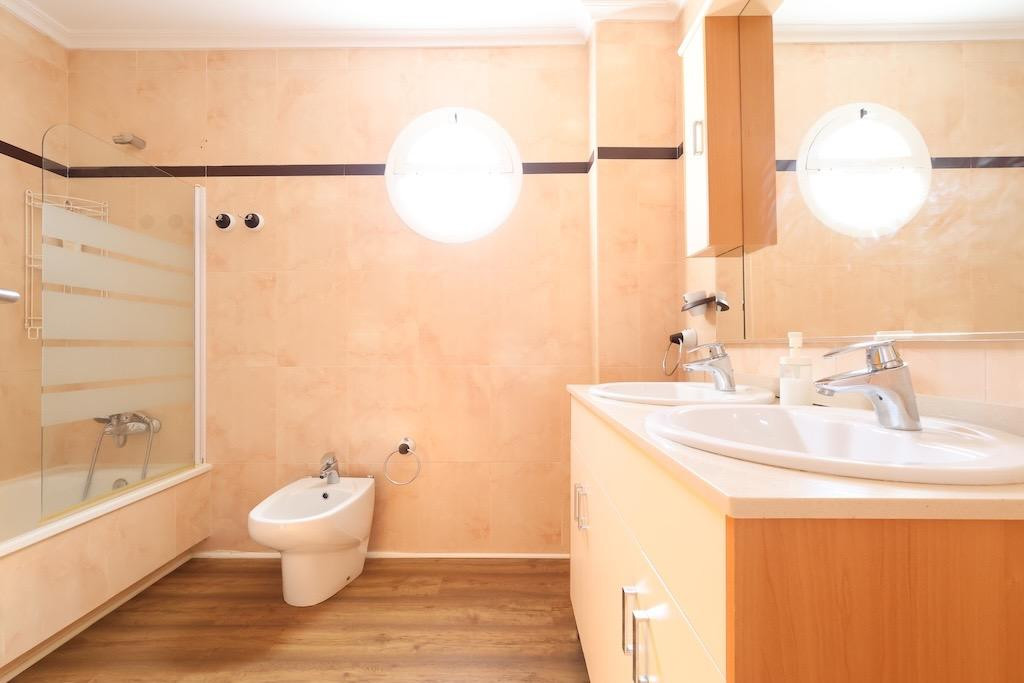 2-Bedroom Penthouse Apartment in Mil Palmeras, Pilar de l... - Image 13