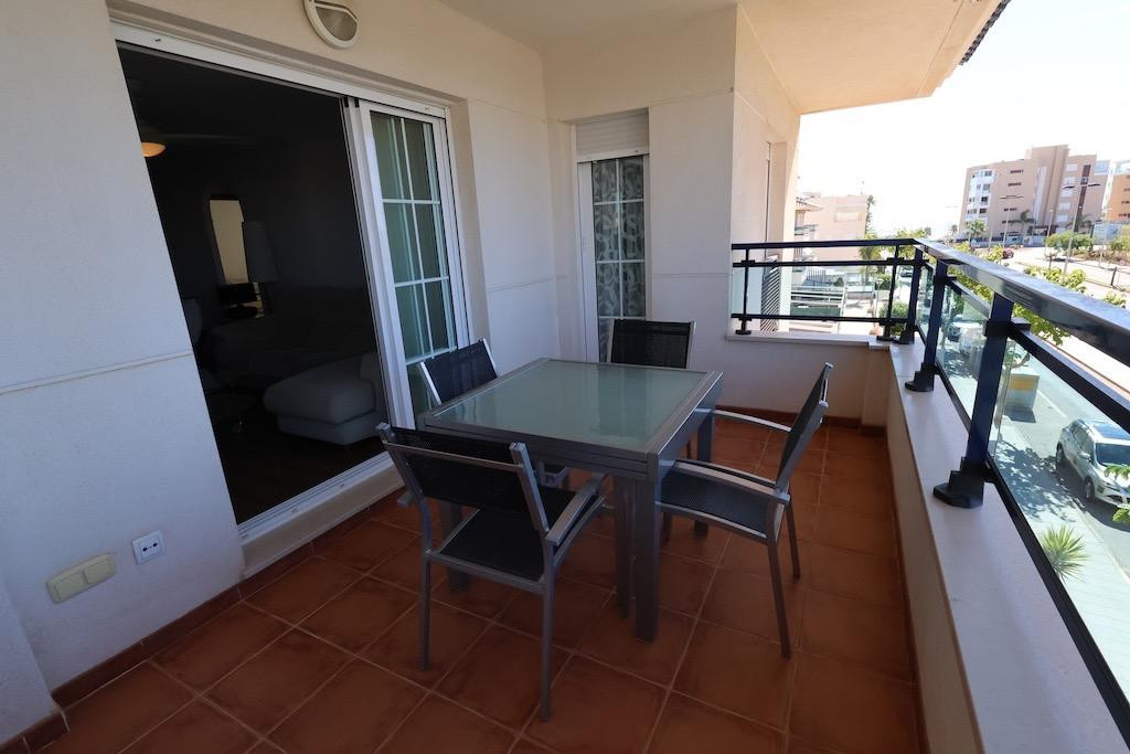 2-Bedroom Penthouse Apartment in Mil Palmeras, Pilar de l... - Image 20