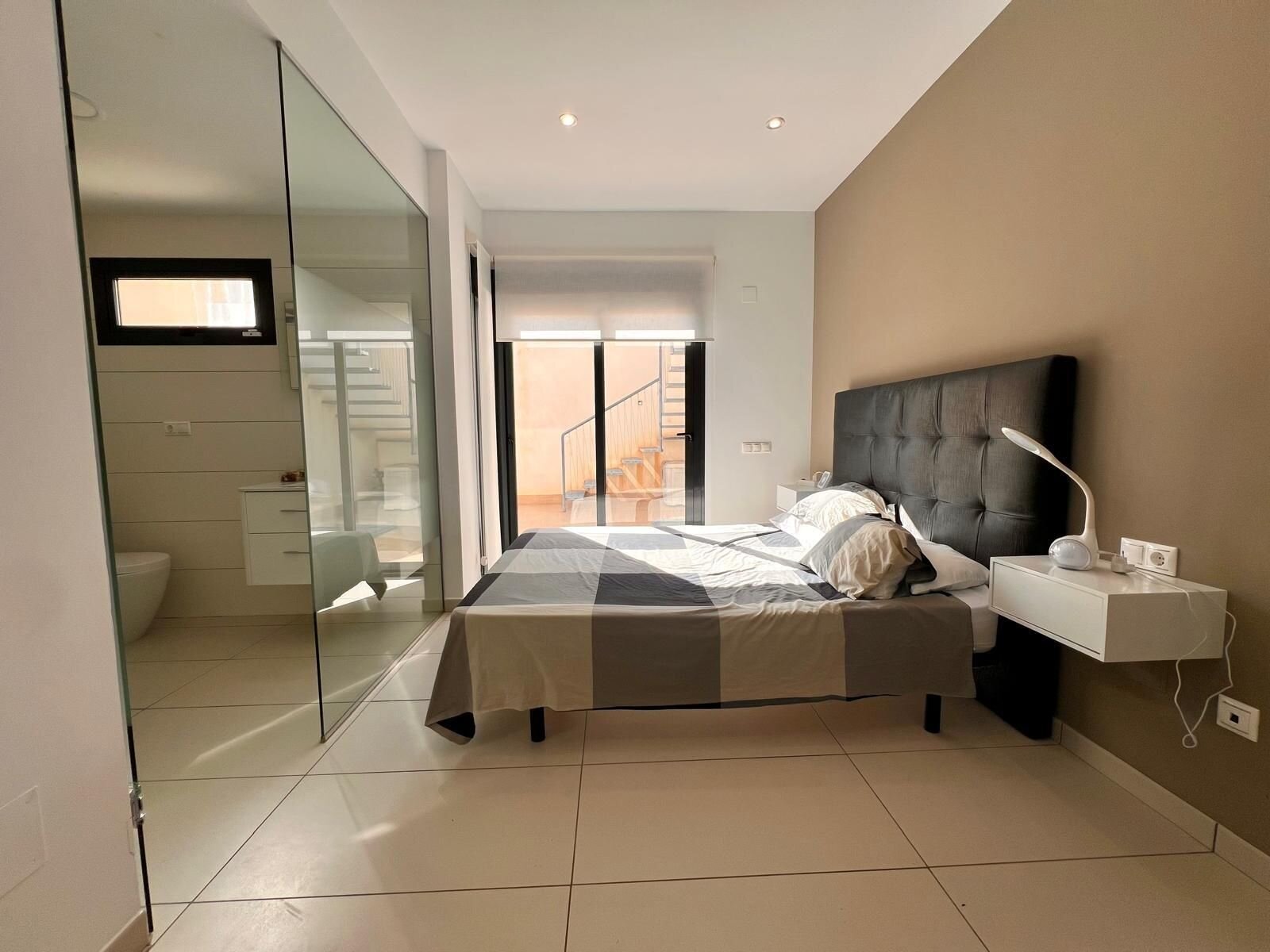 3-Bedroom Villa in Lomas de Cabo Roig, Orihuela Costa - Image 11