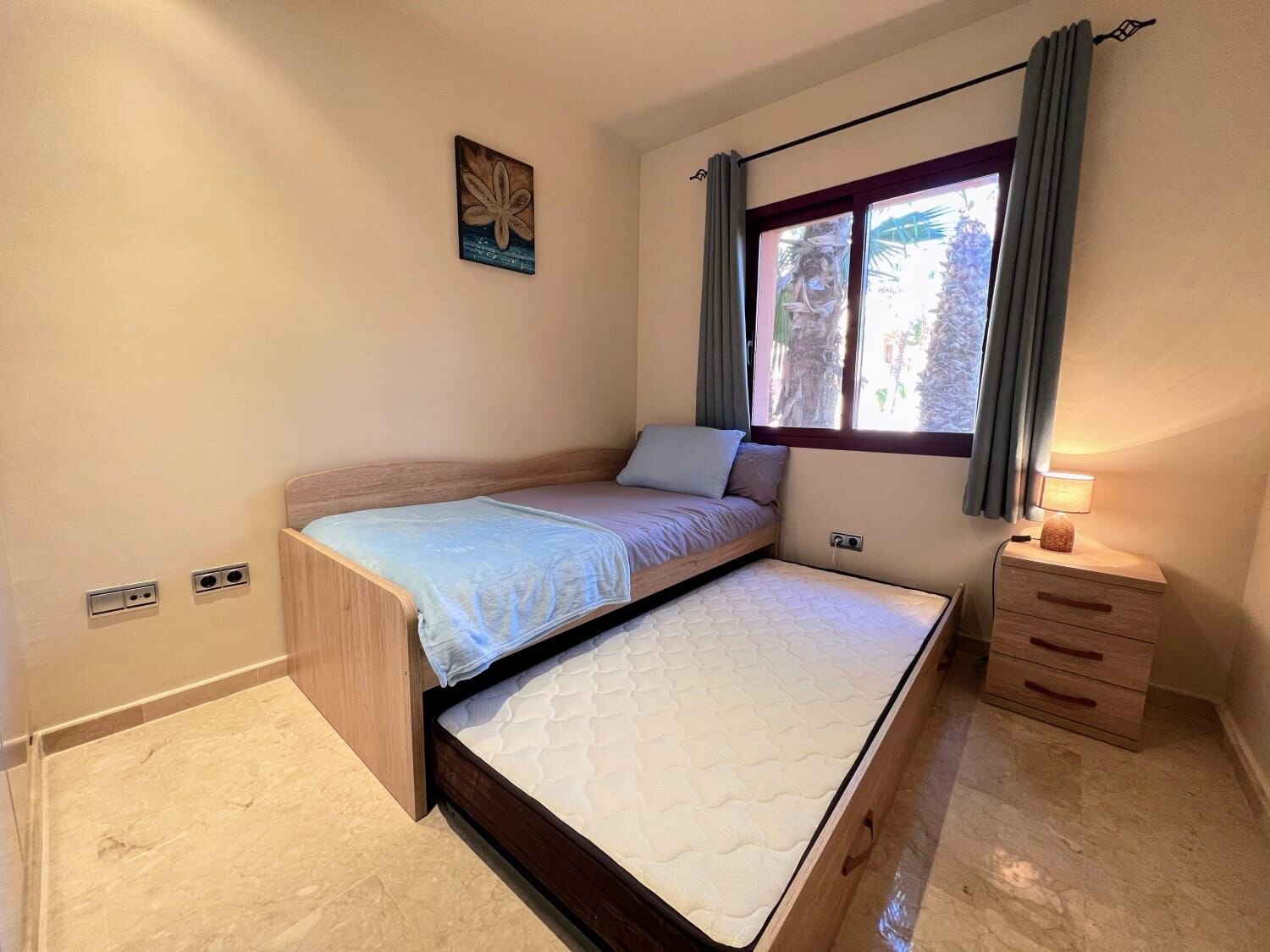 2-Bedroom Apartment in Los Alcázares - Image 13