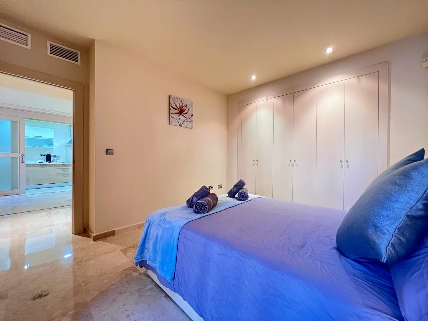 2-Bedroom Apartment in Los Alcázares - Image 9