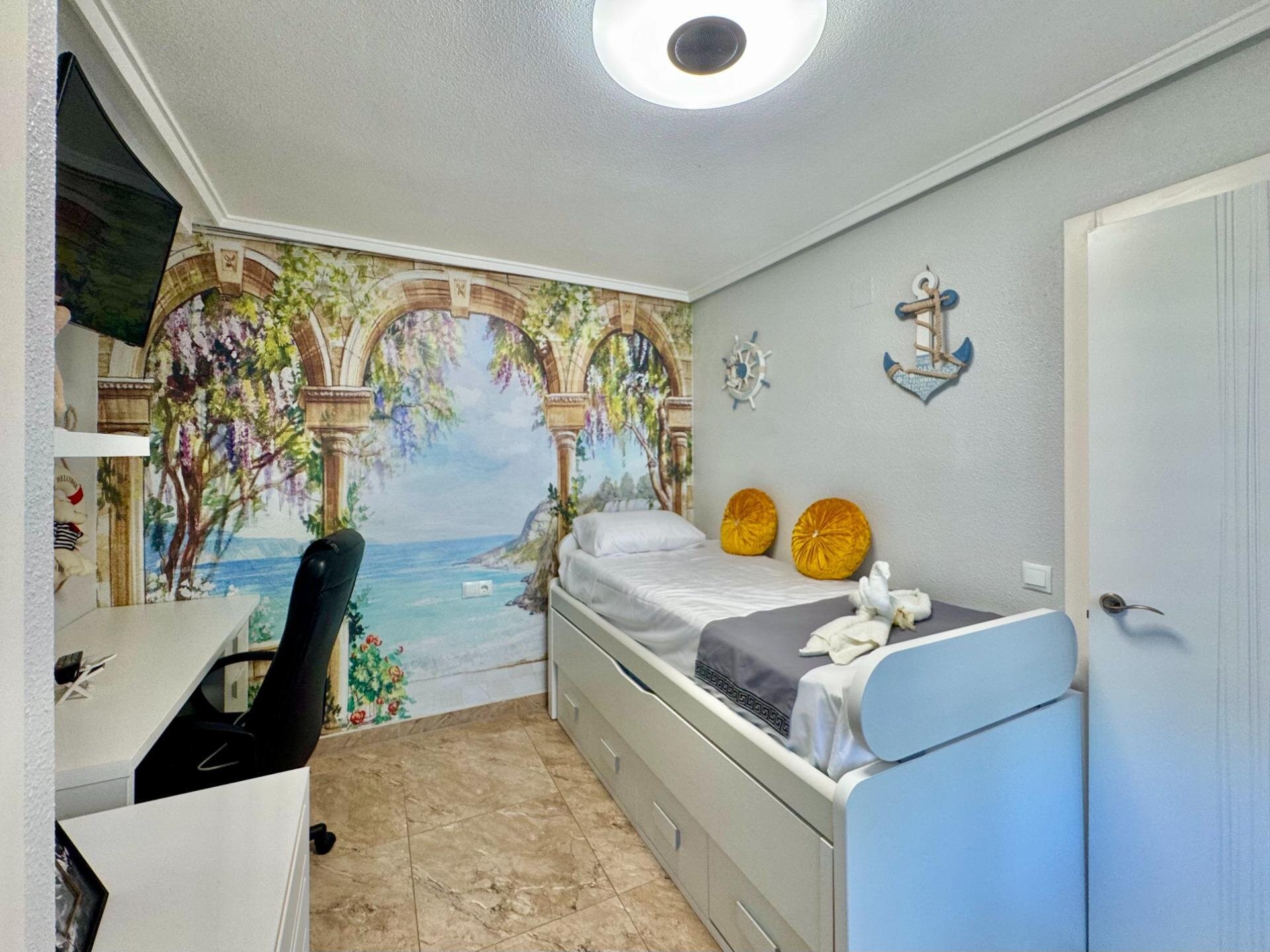 2-Bedroom Apartment in Torre la Mata, Torrevieja - Image 15