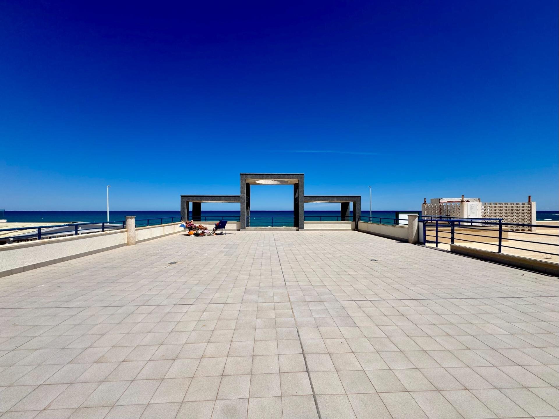 2-Bedroom Apartment in Torre la Mata, Torrevieja - Image 26