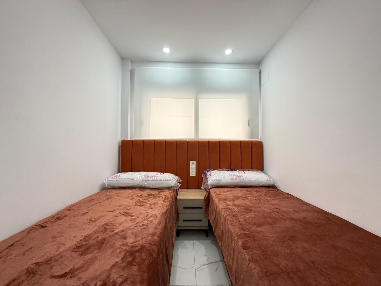 2-Bedroom Apartment in Estacion de Autobuses, Torrevieja - Image 18