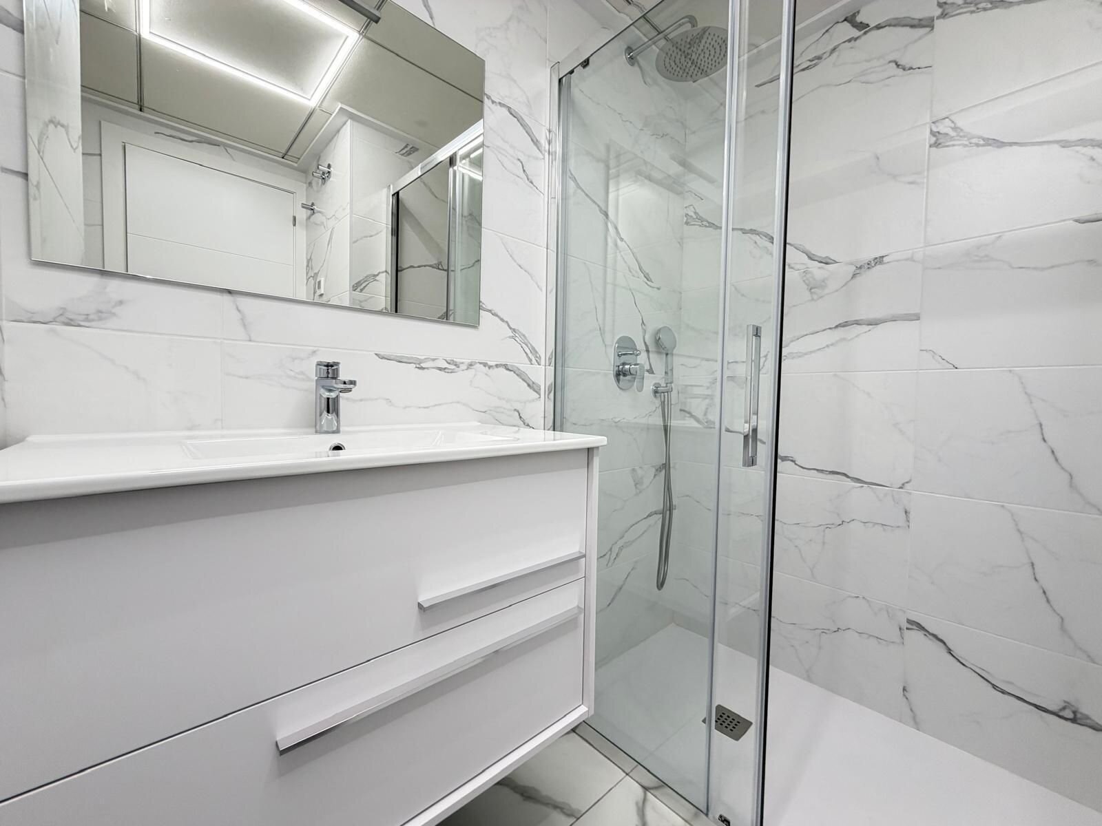 2-Bedroom Apartment in Estacion de Autobuses, Torrevieja - Image 22
