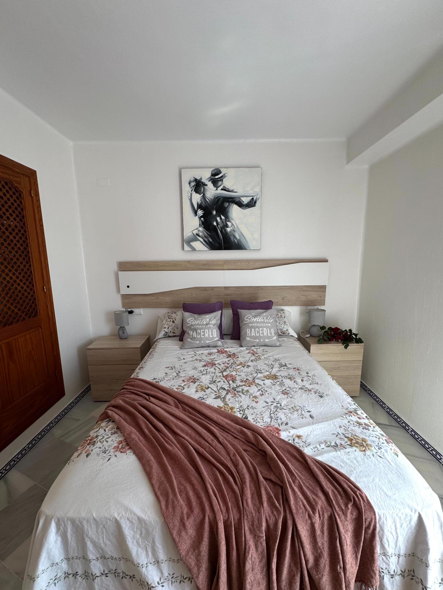 3-Bedroom Penthouse in Los Frutales, Torrevieja - Image 8