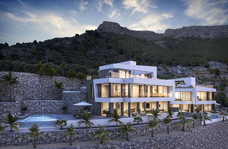 4-Bedroom Villa in Calpe - Image 1