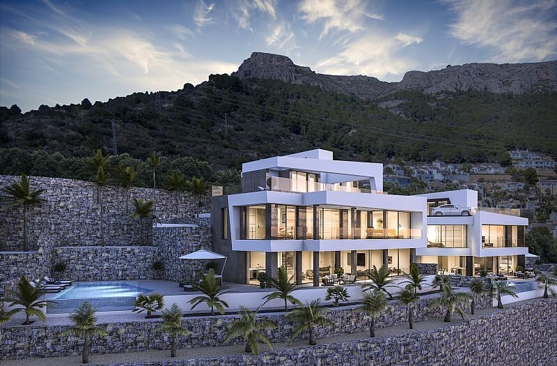4-Bedroom Villa in Calpe - Image 1