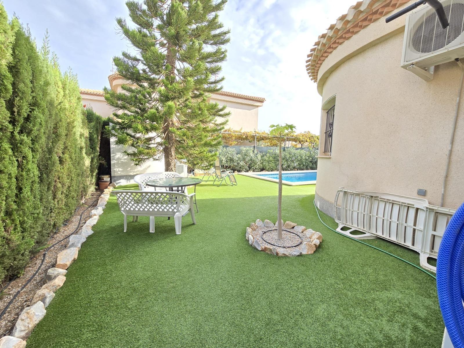 3-Bedroom Villa in Playa Flamenca, Orihuela Costa - Image 22