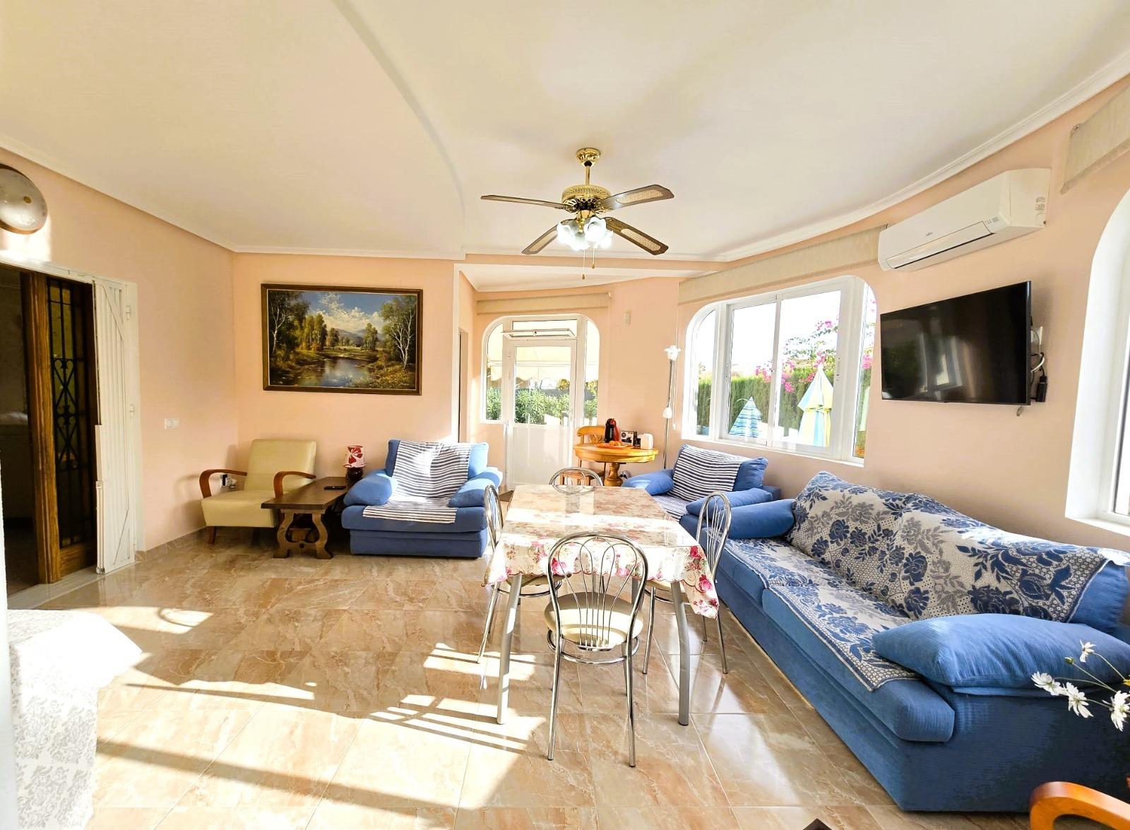 3-Bedroom Villa in Playa Flamenca, Orihuela Costa - Image 5