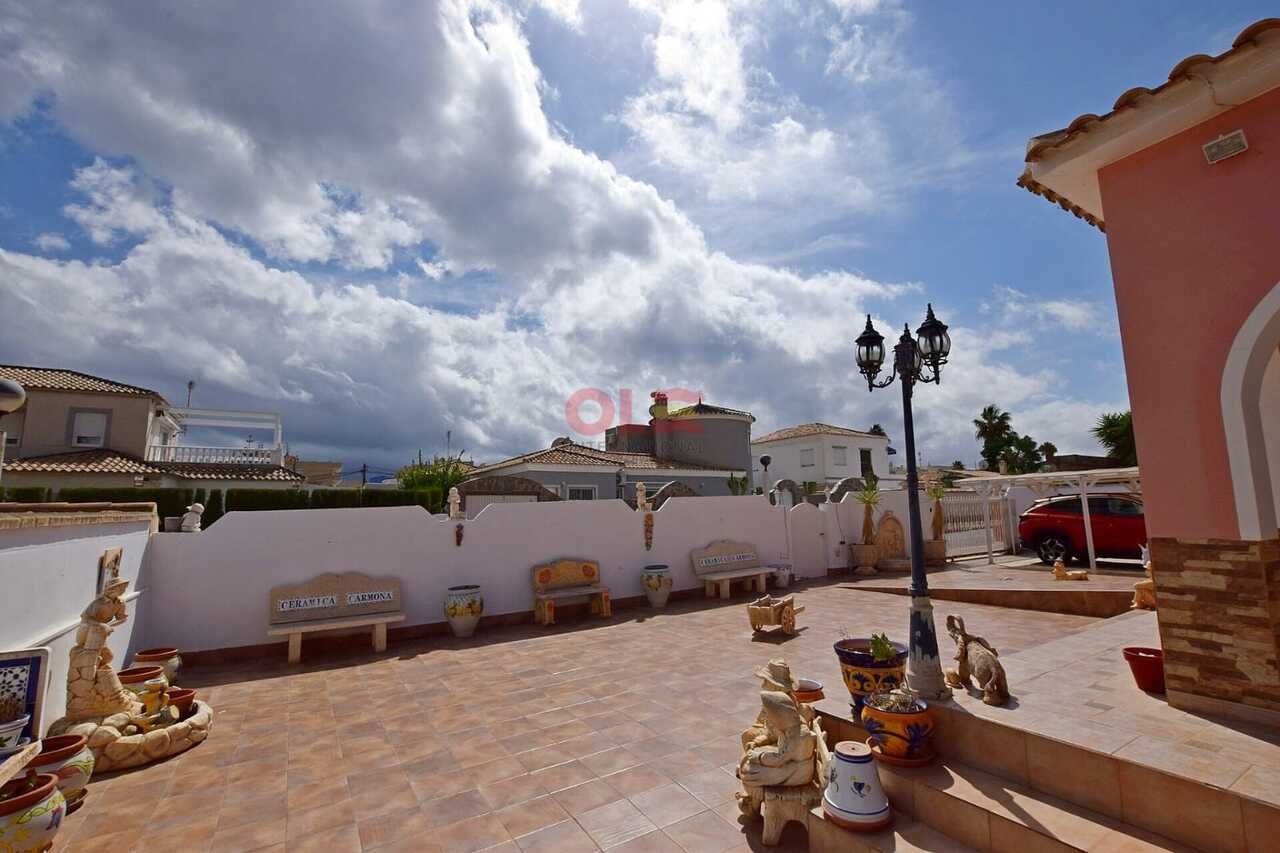 Willa z 4 Sypialniami w Cabo Roig, Orihuela Costa - Image 11