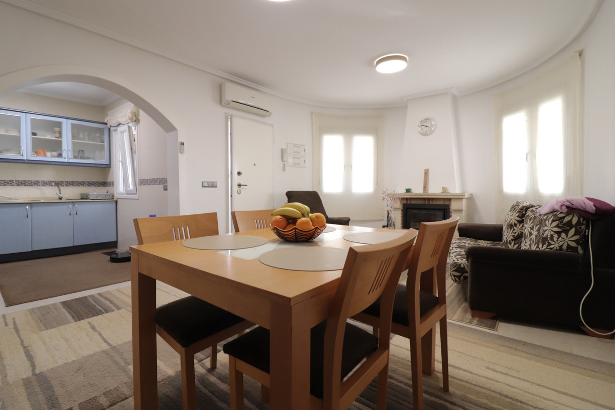 3-Bedroom Detached House in Benijofar | Sunny Casas - Co... - Image 8