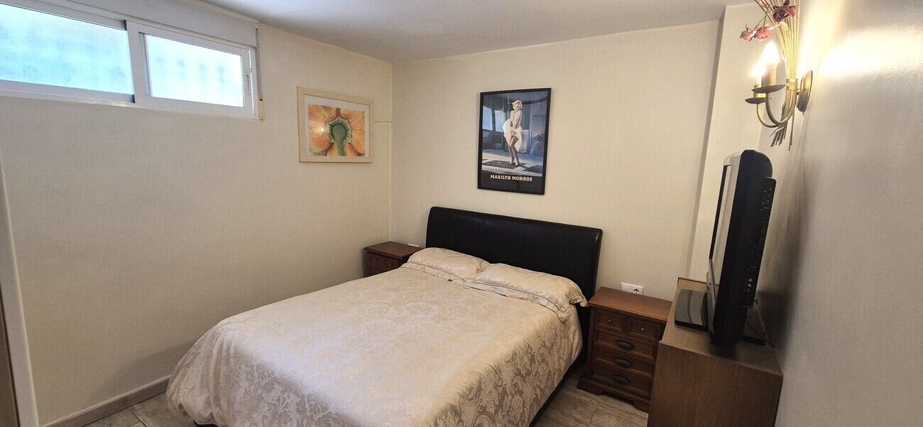 Villa de 4 Dormitorios en La Zenia, Orihuela Costa - Image 28