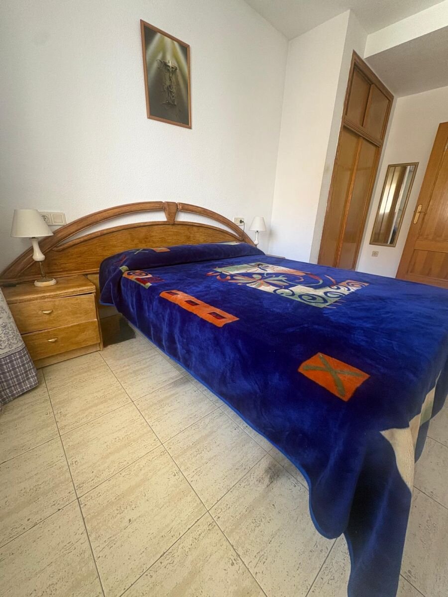 2-Bedroom Apartment in Paseo Maritimo, Torrevieja - Image 23