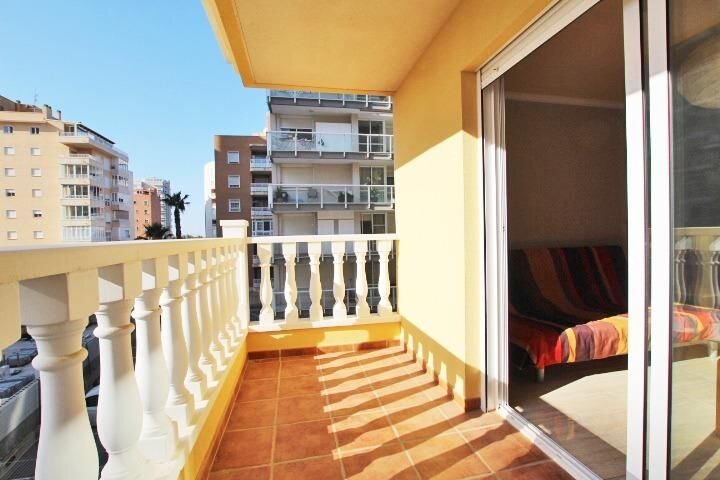 2-Bedroom Apartment in Puerto Deportivo, Guardamar del Segura - Image 19