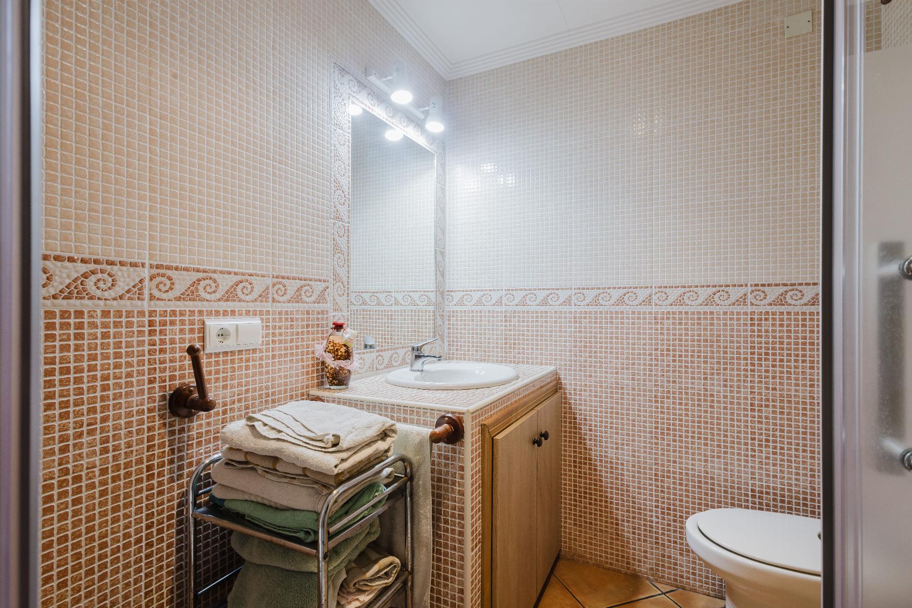 3-Bedroom Bungalow in Los Europeos, Torrevieja - Image 19