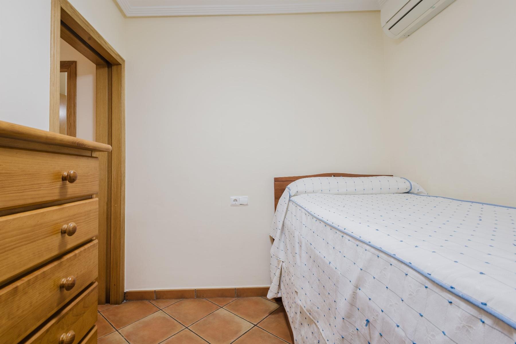 3-Bedroom Bungalow in Los Europeos, Torrevieja - Image 25