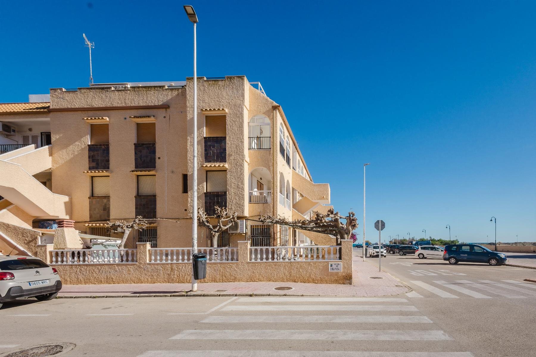 3-Bedroom Bungalow in Los Europeos, Torrevieja - Image 32