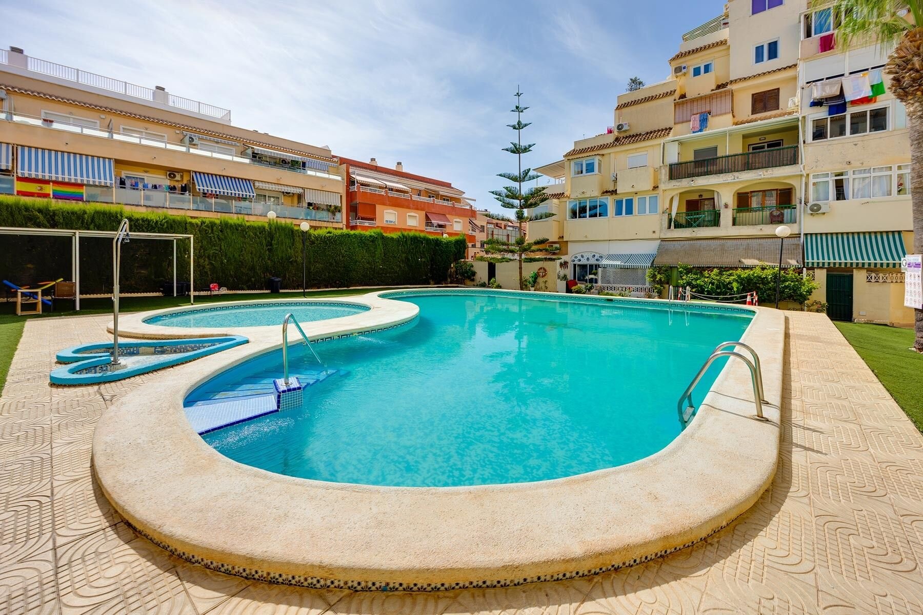 Appartement met 1 Slaapkamers in Nueva Torrevieja, Torrevieja - Image 3