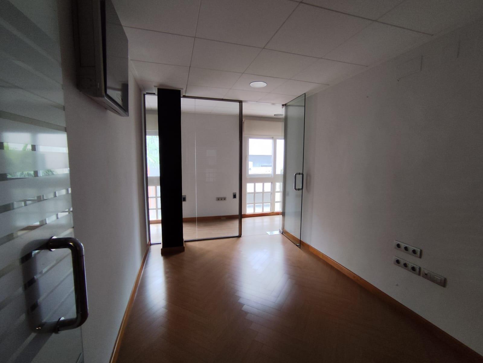 7-Bedroom Apartment in Torrevieja, Torrevieja - Image 4