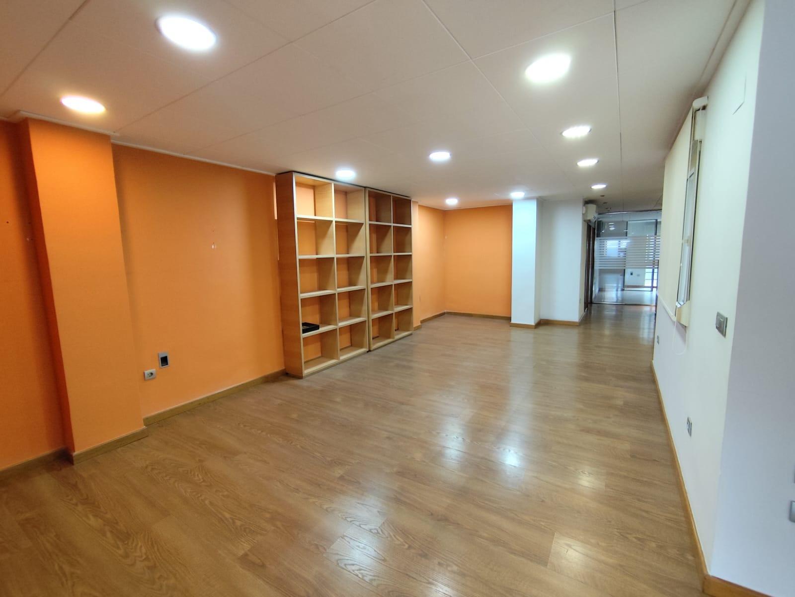 7-Bedroom Apartment in Torrevieja, Torrevieja - Image 9