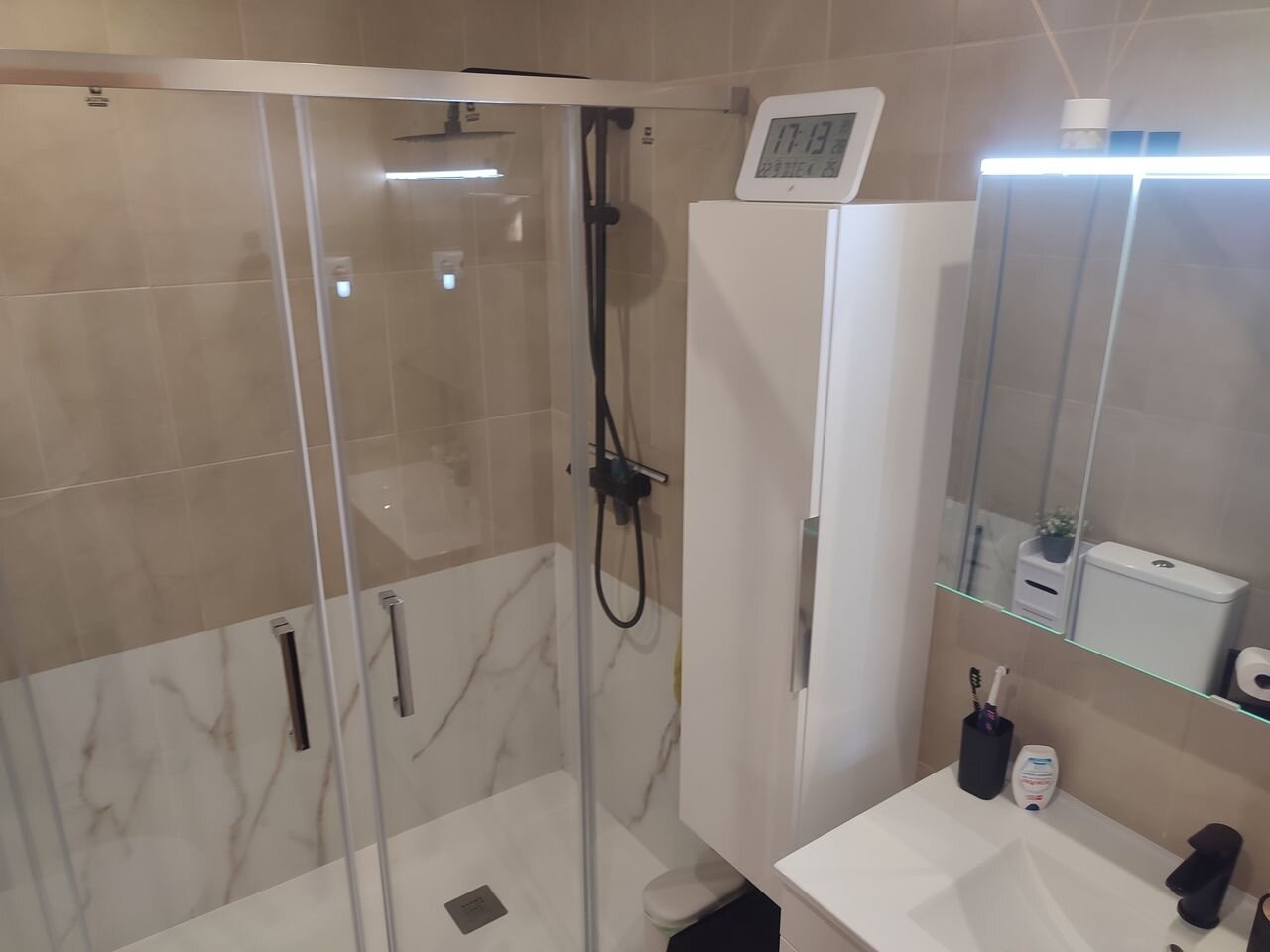 2-Bedroom Apartment in Sucina - Image 3