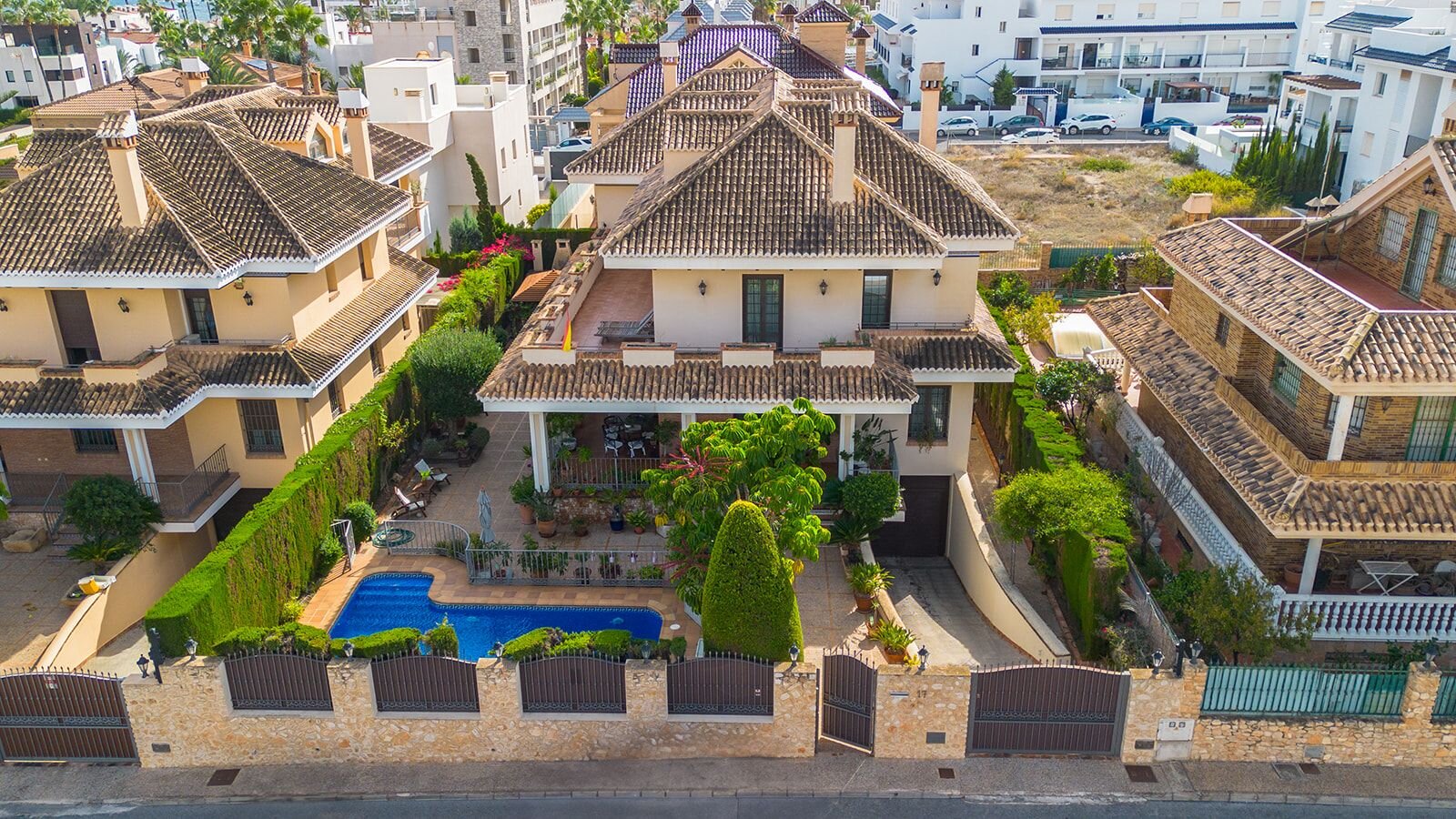 6-Zimmer Villa in La Veleta, Torrevieja - Image 11